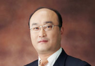 协信地产董事长 吴旭
协信控股集团,创建于1994年6月,现在已成为一家从事精品住宅开发、商业综合运营、产业地产开发与物业管理的大型企业。
成都项目:成都·协信中心