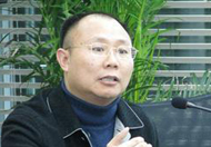 华宇地产董事长 顾斌德
重庆华宇物业(集团)有限公司,成立于1995年,是以房地产开发为主,集投资发展、不动产经营、建筑安装、物业服务、装饰装修、设备租赁等于一体的大型企业集团。
成都项目:锦城名都、阳光水岸、阳光尚座、蓉国府、楠苑、静苑